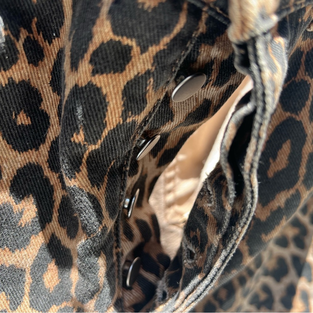 ZARA Leopard Print Straight Leg Crops size 8 - Picture 3 of 6